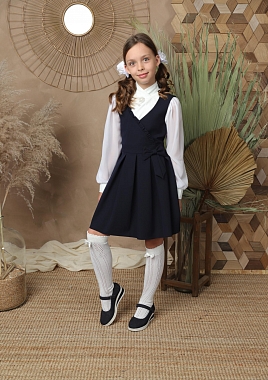 Сарафан с рюшей и бантиком,боковые карманы,складки на юбке для девочек СР-106 оптом СР-106
