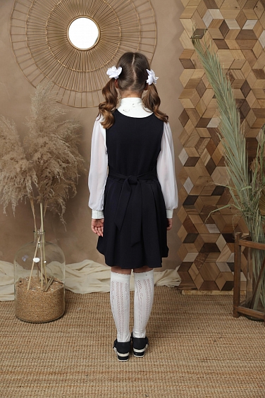 Сарафан спереди на молнии,юбка в складку,декор бантик для девочек СР-086 оптом. Фото 3